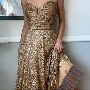 Vintage 90s Niki Livas 50s Style gold lace retro sweetheart dress small